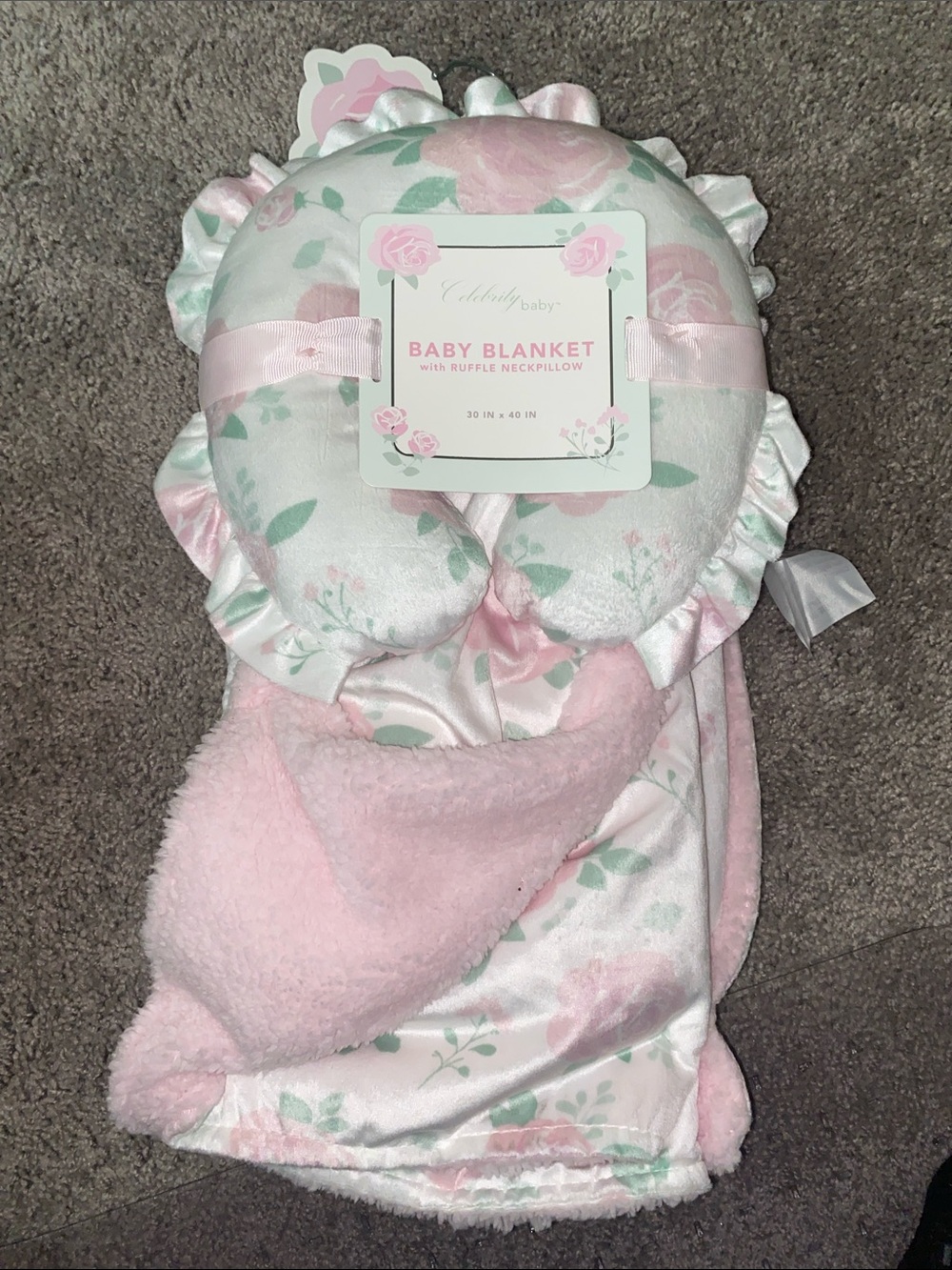 BABY BLANKET WITH NECK PILLOW